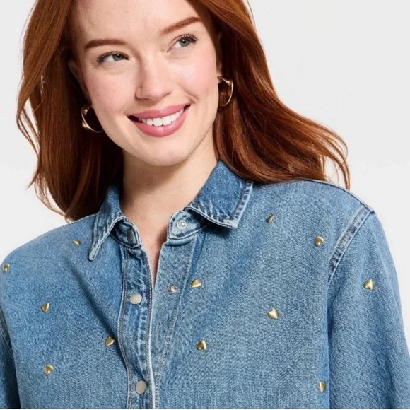 Universal Thread Women's Valentine's Day Relaxed Embellished Denim Shirt - XL - Picture 3 of 9